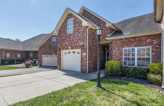 FOR LEASE- CONDO, WALKING DISTANCE TO MTSU CAMPUS! photos photos