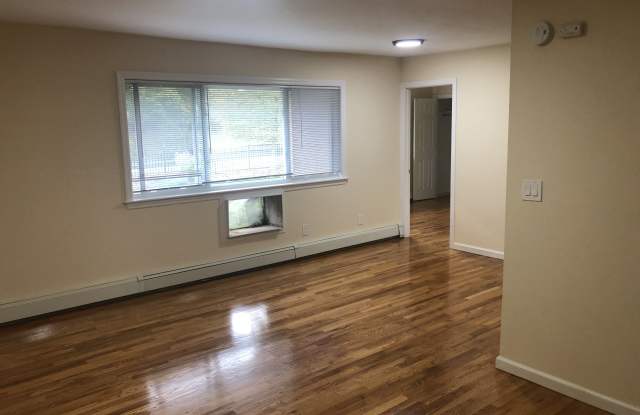 16  Waldron Ave Apt. 12B Nyack, NY 10960 photos photos