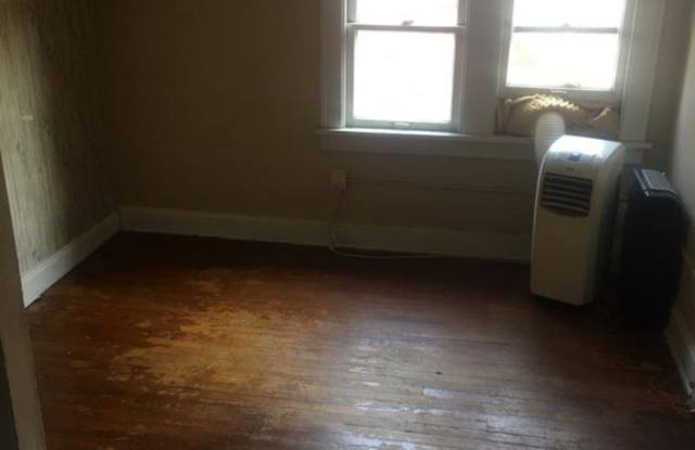 2246 Northland Avenue photos photos