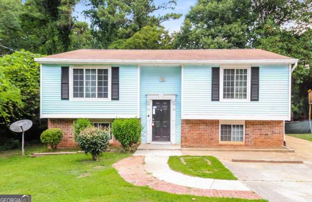 1379 Robin Hill Drive photos photos