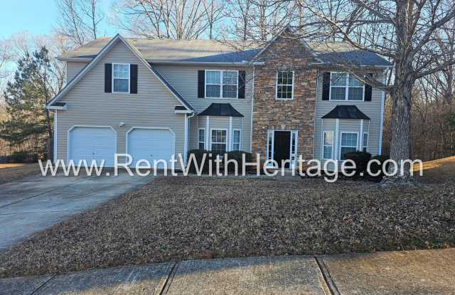 WOW!!...GORGEOUS!!..UPGRADES /AMAZING MASTER/ FENCED YD/ SWIM-TENNIS - 3290 Anneewakee Falls Parkway, Douglas County, GA 30135