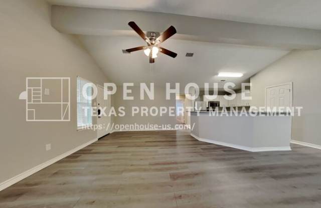 4938 Comal River Loop Gallery 3