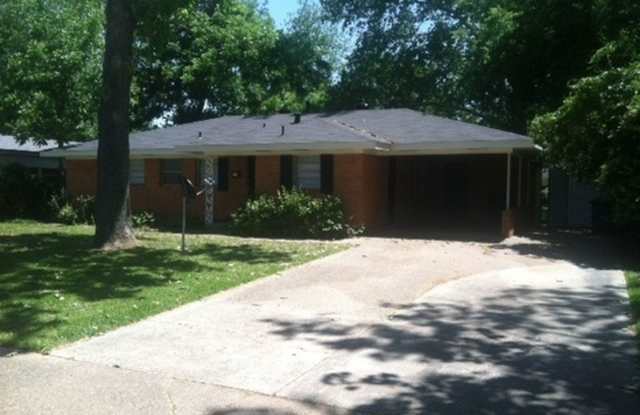 SHREVE ISLAND-CLOSE TO DUCK POND-PARK-LIBRARY photos photos