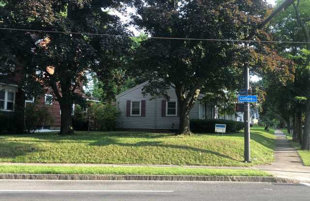 234 Pershing Dr Monroe County+City of Rochester Gallery 4