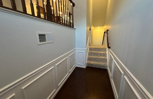9075 ALEXANDER Way Gallery 2