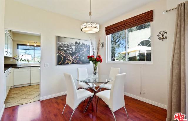 5706 FAIR Avenue Gallery 2