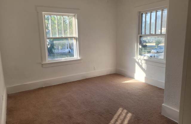 414 E Sherman St photos photos