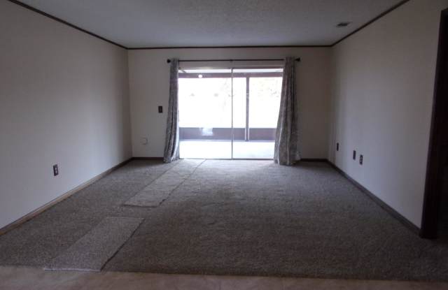 2925 Plaza Way Gallery 3