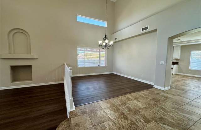 6586 W Diablo Drive Gallery 3