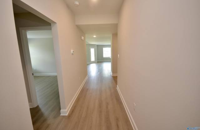 3209 Chestnut Court Gallery 2