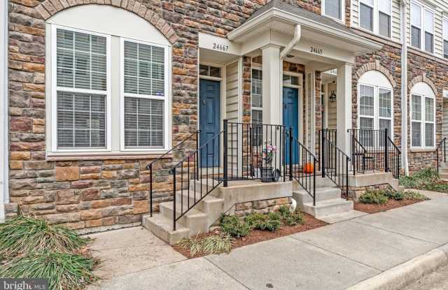 24667 BYRNE MEADOW Square photos photos