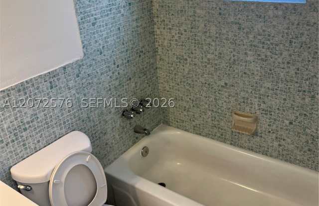12905 Arch Creek Rd Gallery 4