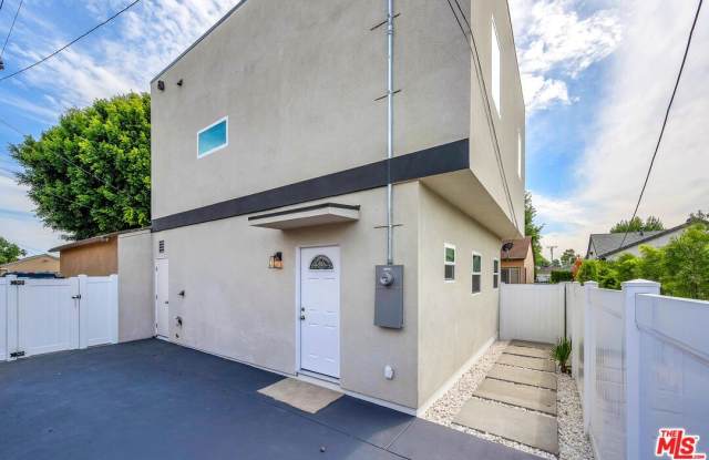 6625 Duchess Dr photos photos