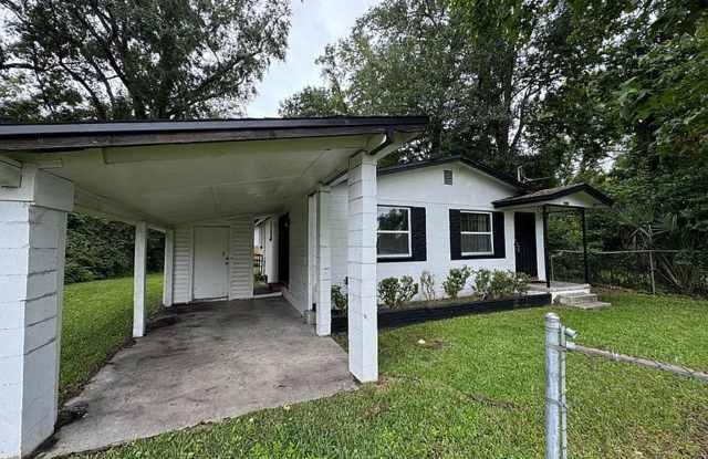 Charming Home in the Heart of Jacksonville! **2 WEEKS FREE** Gallery 3