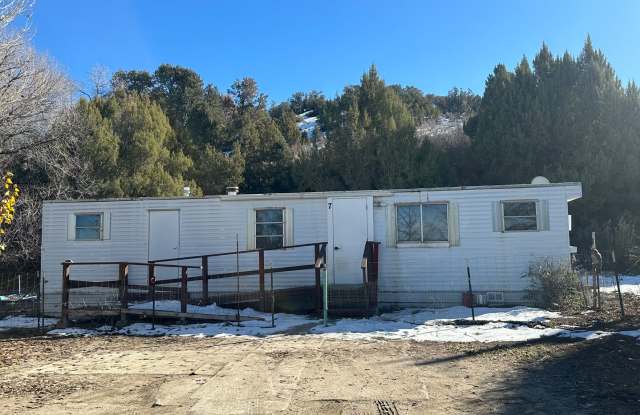 1 Bedroom 1 Bathroom Mobile Home located in Aztec, NM available to rent - 7 Road 2885, San Juan County, NM 87410