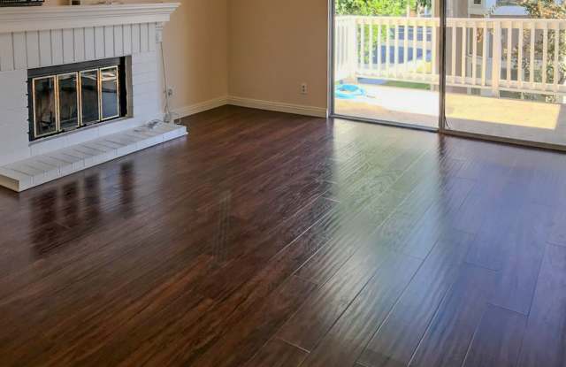 Beautiful 2-Bedroom, 2-Bathroom Condo for Rent photos photos