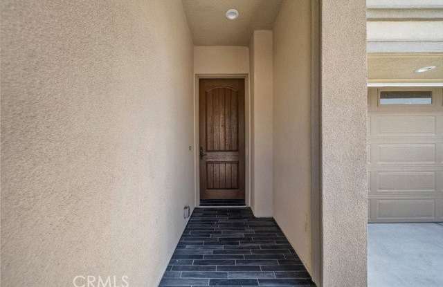 20752 Spruce Circle Gallery 2