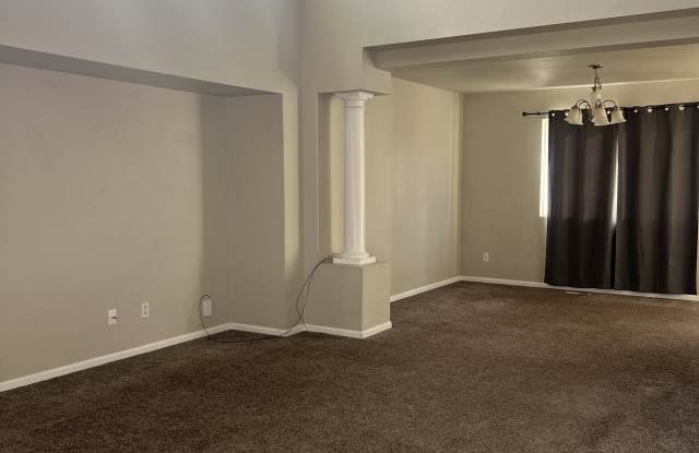 1404 Sunny Hill Dr Gallery 3