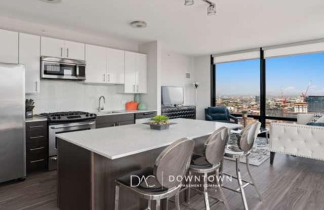 780 W Adams St photos photos