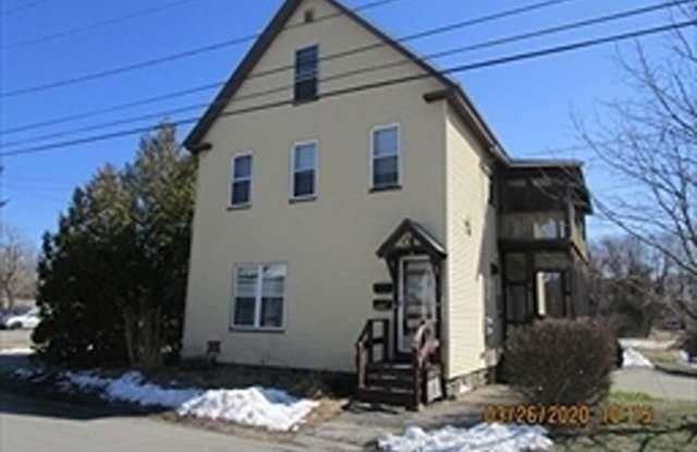 12 Central Street - 12 Central Street, Derry, NH 03038