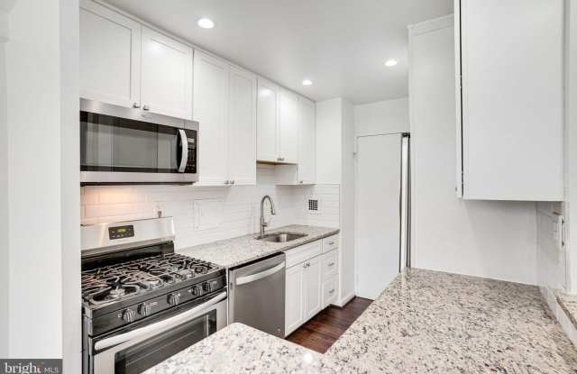 6621 WAKEFIELD Drive unit: 510 photos photos