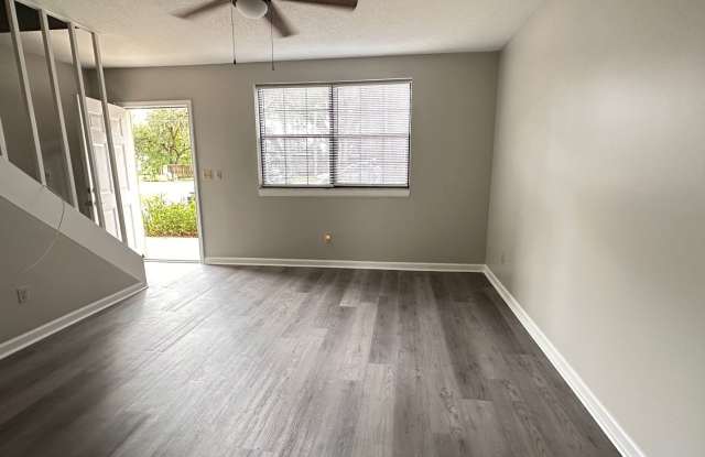 Island Townhouse-Close to Shopping and Beach! photos photos