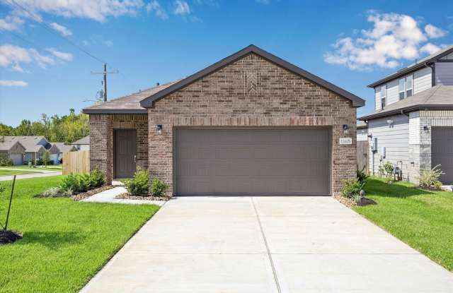 Brand-New 3-Bed Willis Home on Corner Lot with Covered Patio Gallery 1
