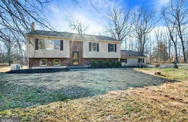 5400 CURLEY HILL Road Gallery 1