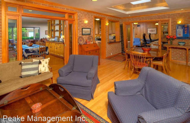 831 Villa Ridge Road Gallery 3