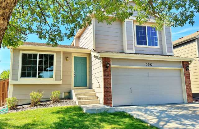 Fantastic Updated 3 Bed 3 Bath in Cherry Creek Schools Great Backyard 2 Car Garage - 5597 South Killarney Street, Centennial, CO 80015