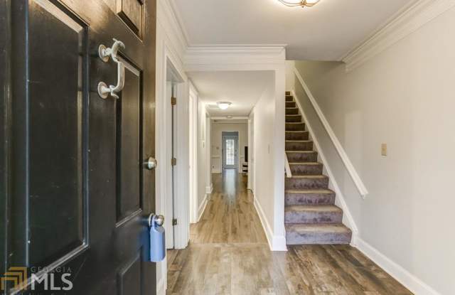 525 Towergate Pl Gallery 3
