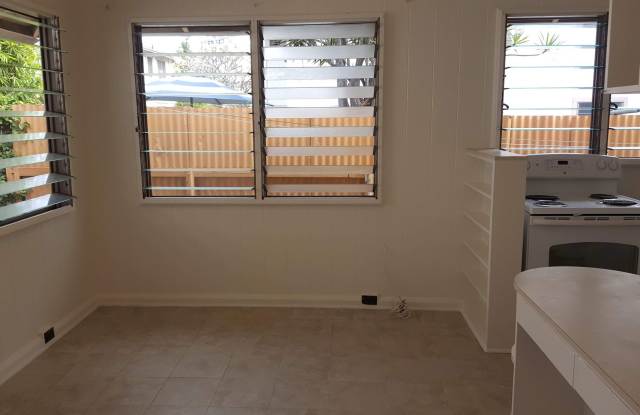 Moiliili - 1 Bedroom/1 Bathroom - $1,200 photos photos