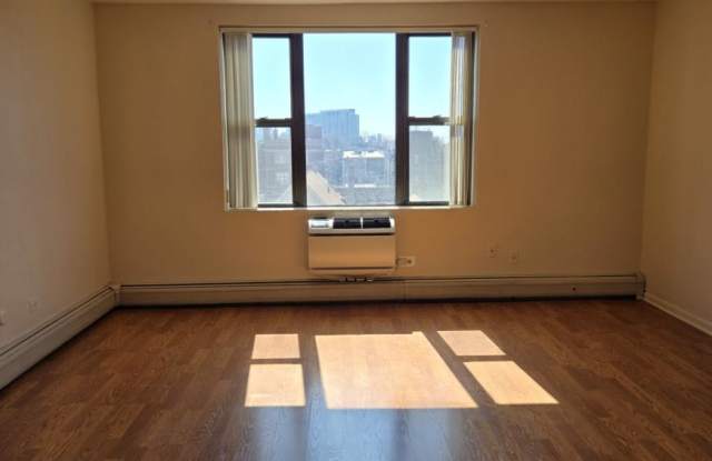 722 West Diversey photos photos