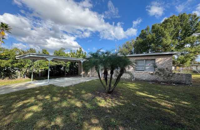 Spacious 4BR Home in Orlando – Move-In Ready with Parking & Great Location! Gallery 1