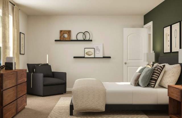 Room in 5 Bedroom Home at Turning Lake Dr Gallery 4