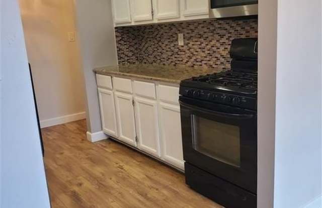 147 Overlook Court Gallery 4