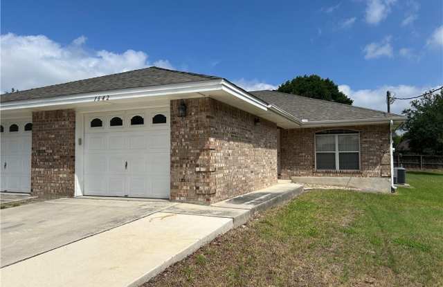 1642 W County Line Road Gallery 1