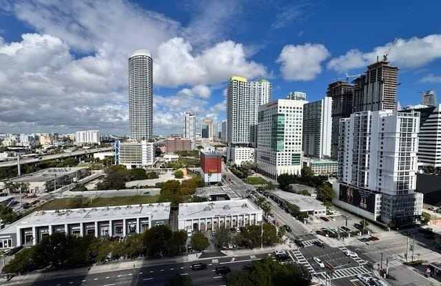 239 SW 9th St photos photos