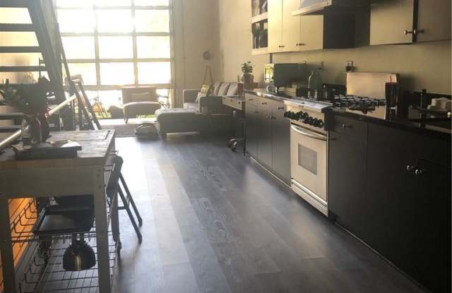 171 E City Place Drive Gallery 3