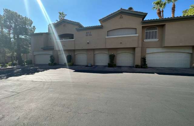 RESORT STYLE LIVING IN GUARD GATED COMMUNITY. - 8713 Red Brook Drive, Las Vegas, NV 89128