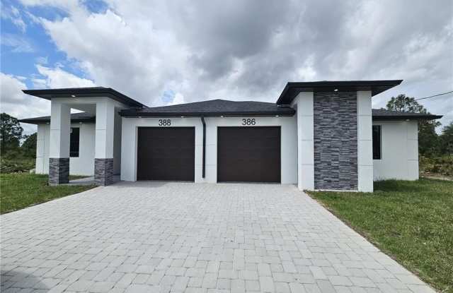 386 Bell Boulevard S photos photos