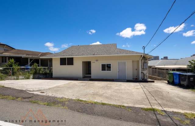 2133 Metcalf Street photos photos