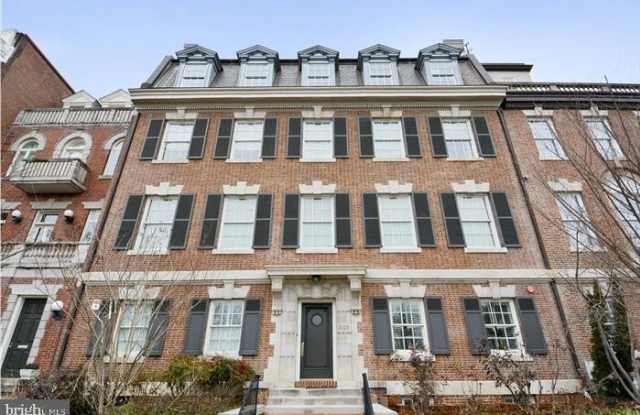 2125 S ST NW #4 photos photos