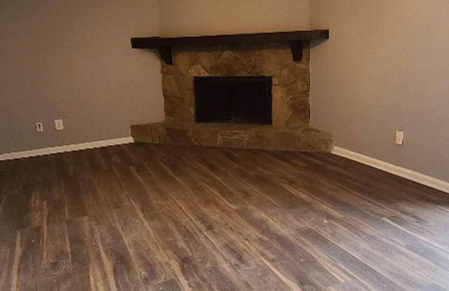 5389 Martins Crossing Road Gallery 4