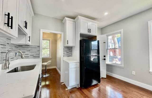 119 Revere Street Gallery 2