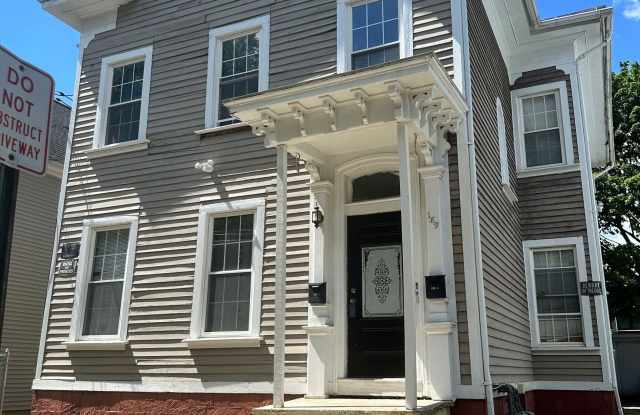 189 Putnam Street Gallery 2