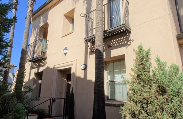 103 Hallmark - 103 Hallmark, Irvine, CA 92620