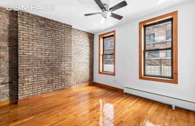 258 West 15th Street photos photos