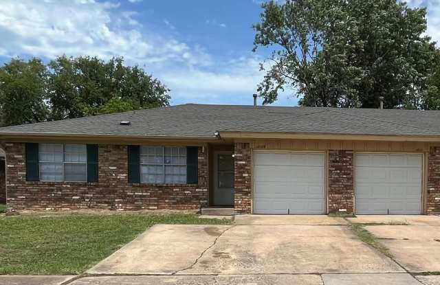 Available Now! 2 bedroom duplex - 10109 East 30th Street, Tulsa, OK 74129
