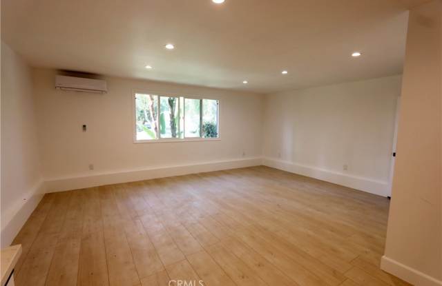 6154 Elba Place Gallery 3